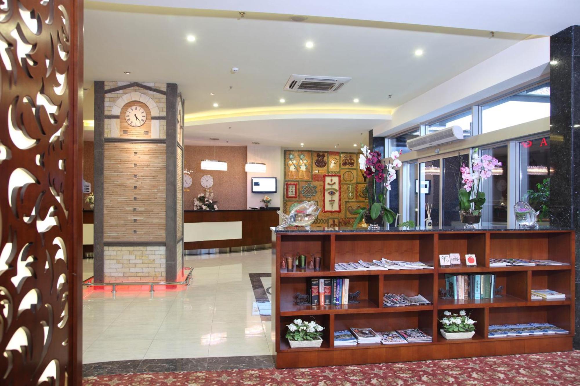 Hotel Senbayrak City Адана Экстерьер фото