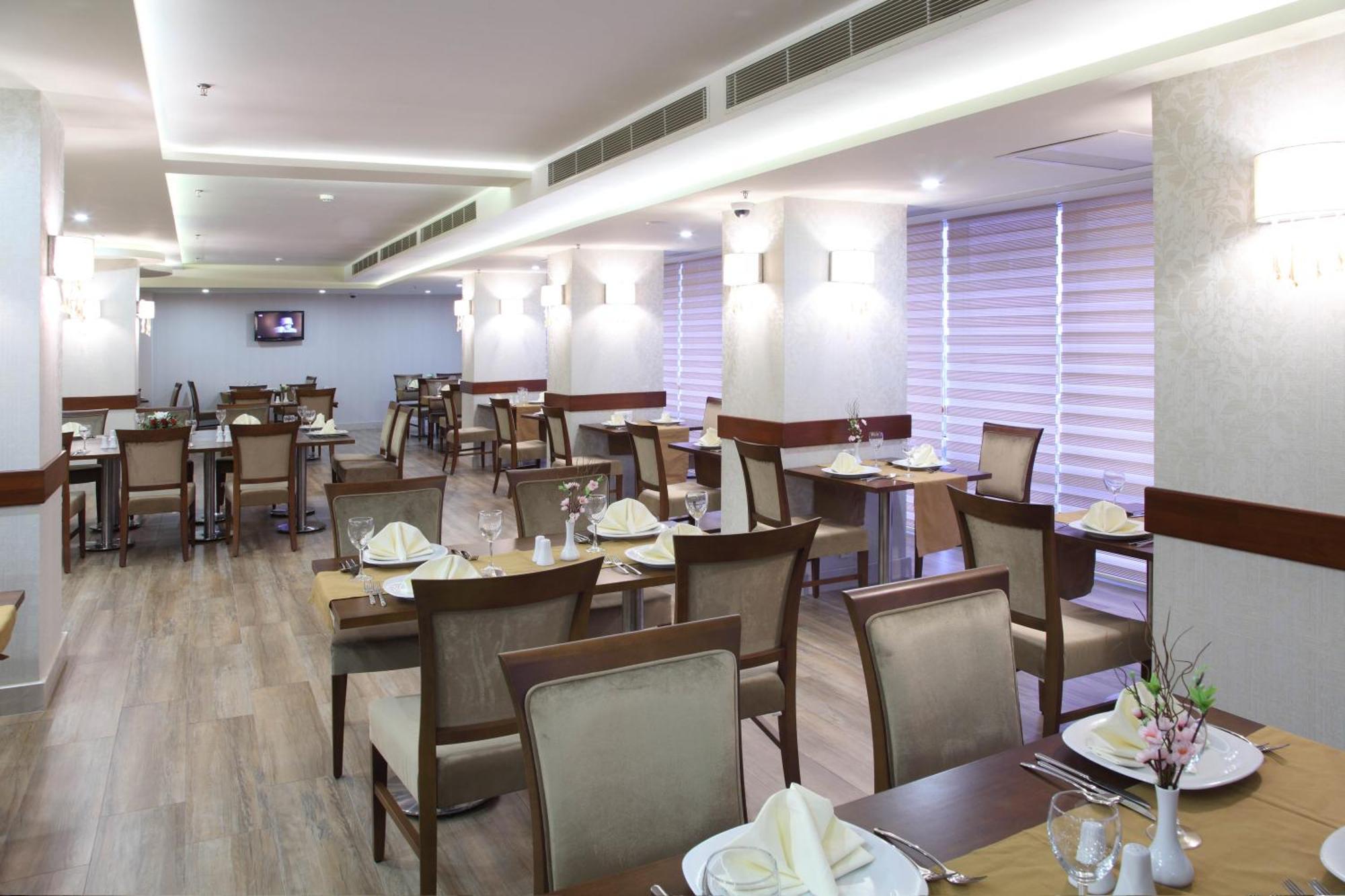 Hotel Senbayrak City Адана Экстерьер фото