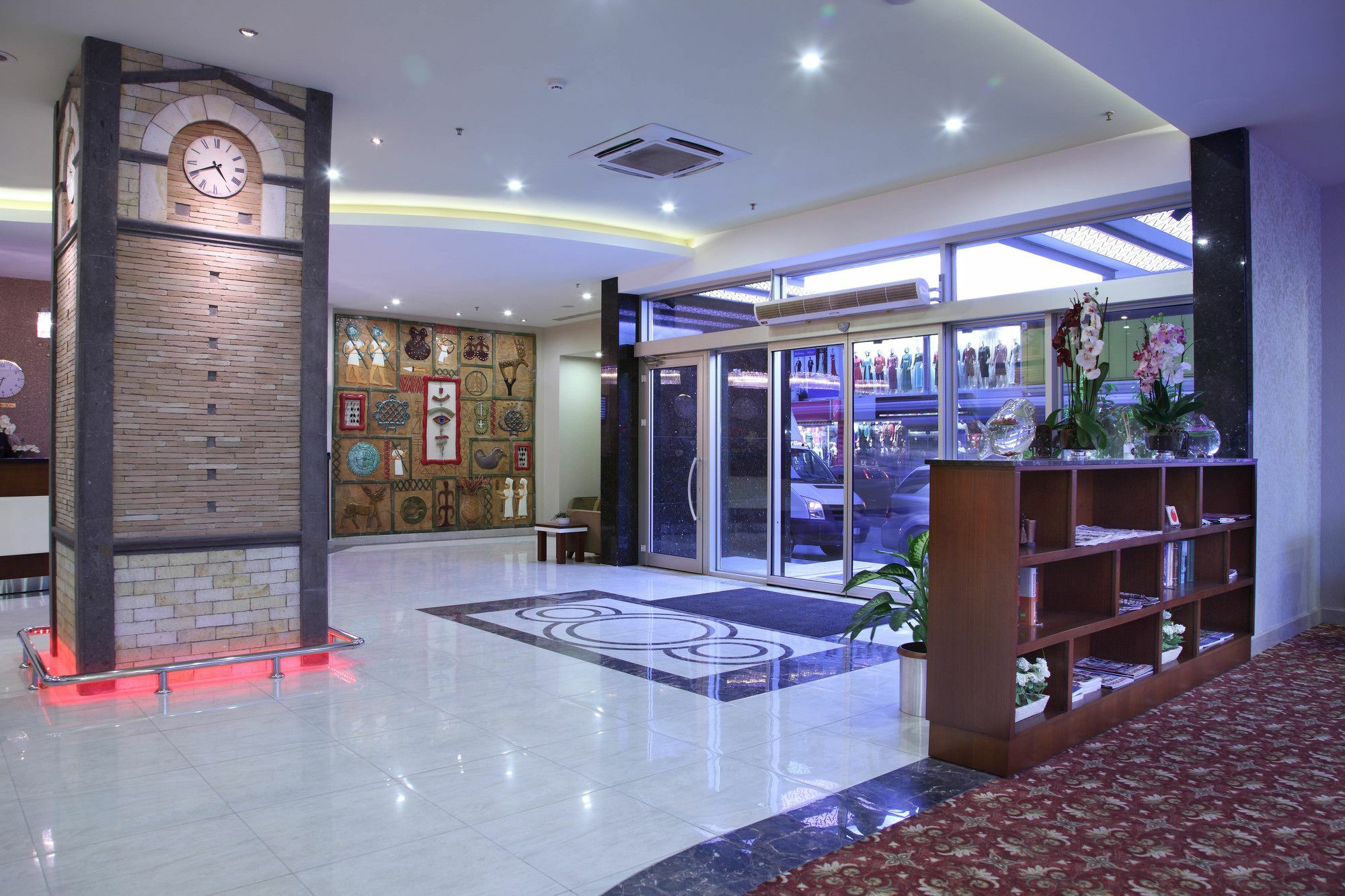 Hotel Senbayrak City Адана Экстерьер фото